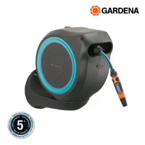 Стенна кутия за маркуч GARDENA RollUp S – Компактно и удобно решение за поливане
