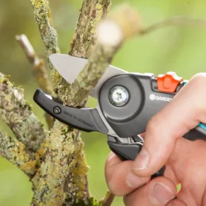 Лозарска ножица GARDENA PremiumCut Pro A/S – Максимална мощност за сухи и твърди клони